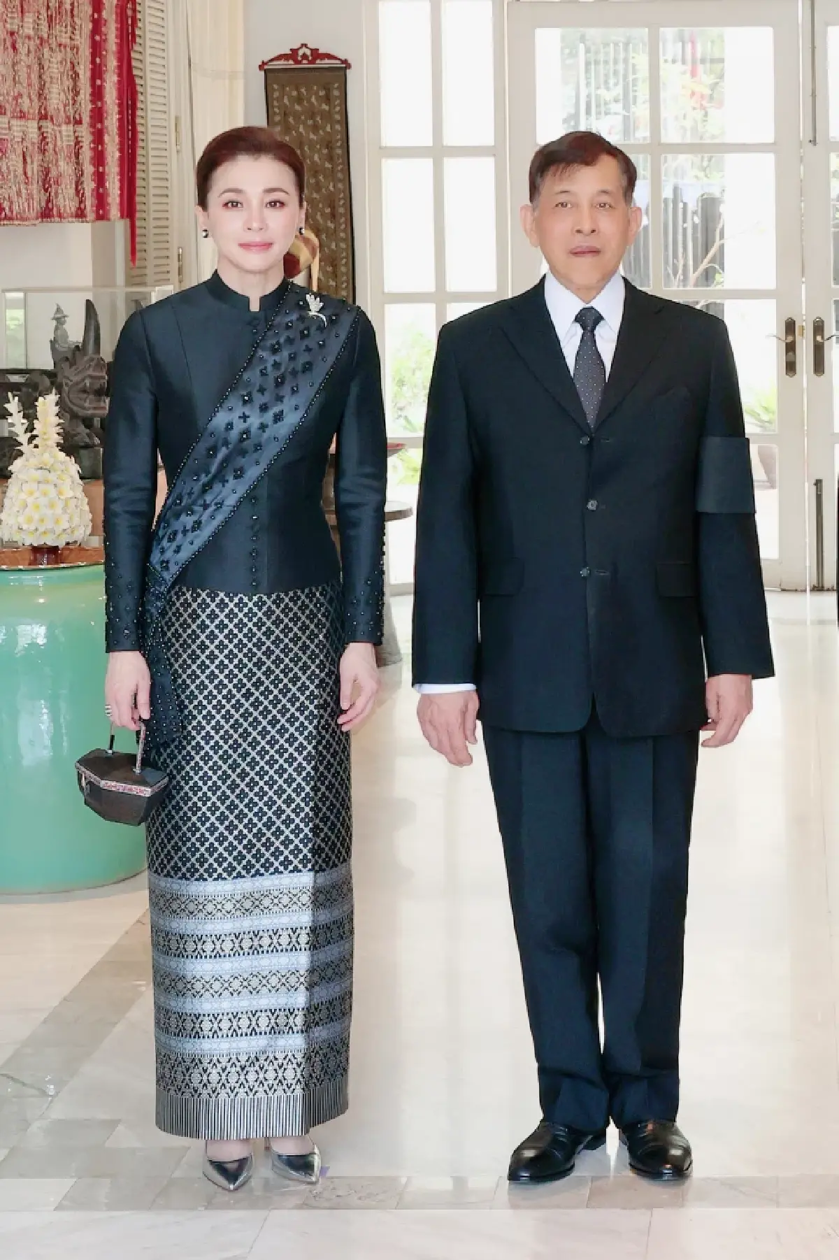 ในหลวง-พระราชินี เสด็จฯ เยือนสาธารณรัฐประชาธิปไตยประชาชนลาวอย่างเป็นทางการ เป็นวันที่สอง