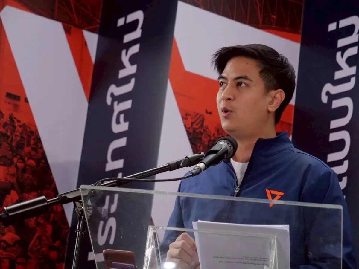 2 แผน ปชน. สู้ต่อปม ‘บาร์โค้ด’ ฟ้องม.157-แก้ รธน.ถอดองค์กรอิสระ