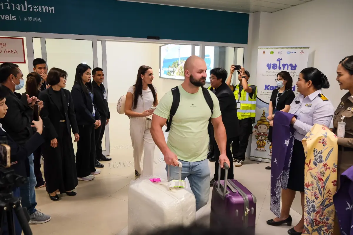 ‘สงครามอิหร่าน’ สะเทือน ‘ท่องเที่ยว’ ปิดน่านฟ้า-ตั๋วแพง ลุ้นยอดต่างชาติ 36 ล้านคนปี 69