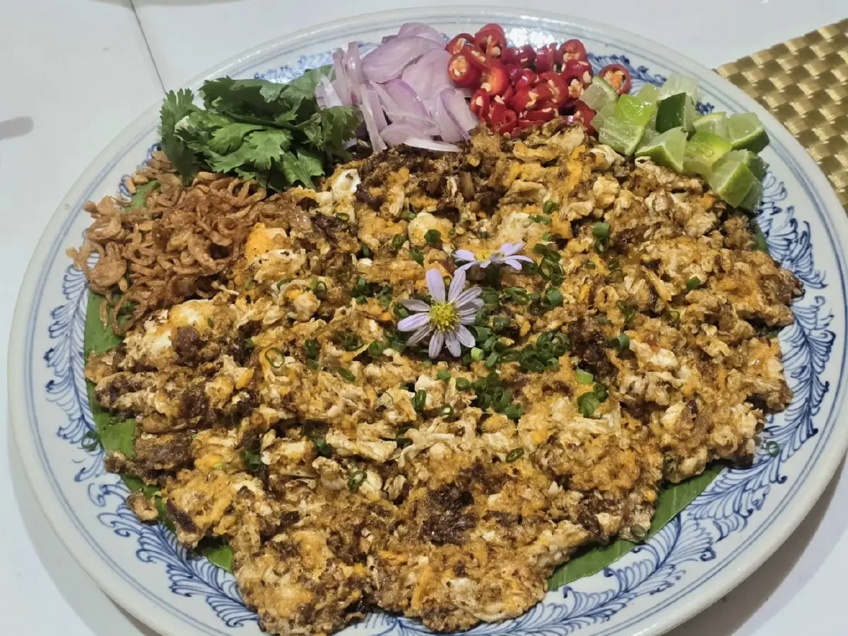 นัดดวลสองเชฟ 'บ้านนอกเข้ากรุง' กับ 'เชฟไก่ - ธนัญญา ไข่แก้ว'