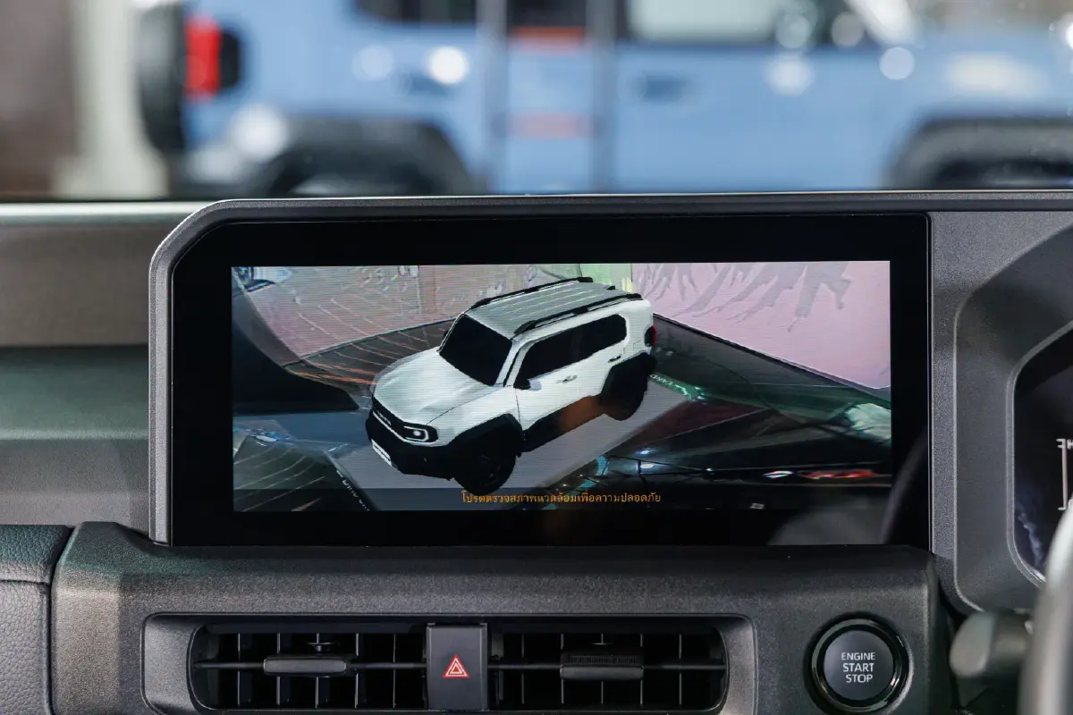 โตโยต้า Land Cruiser FJ ผลิตไทย สู้ศึกรถ Boxy เคาะ 1,269,000 บาท