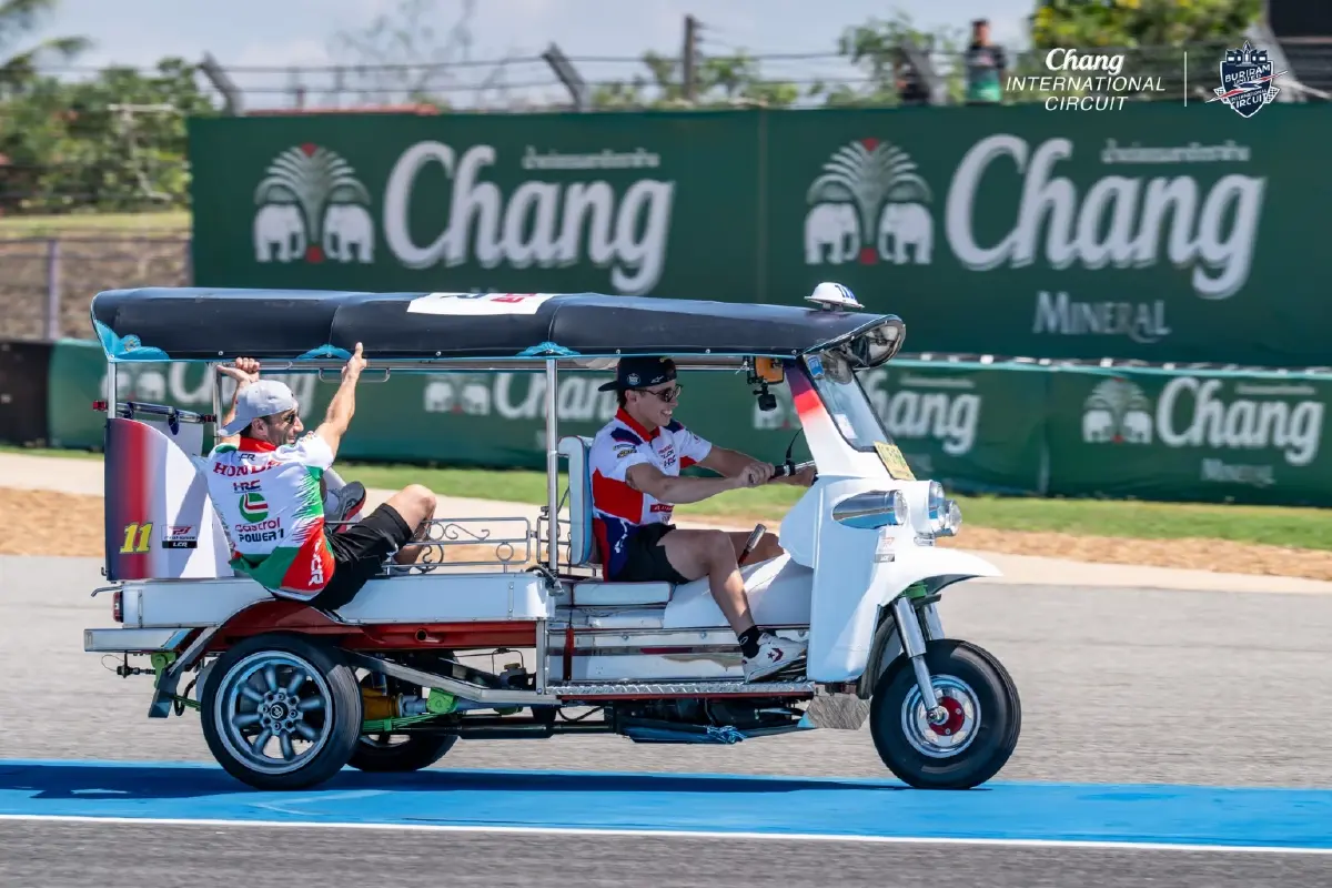 'มิลเลอร์-โทปรัค' ยกล้อโชว์ คว้าแชมป์ตุ๊กตุ๊กซิ่ง เปิดศึก MotoGP 2026