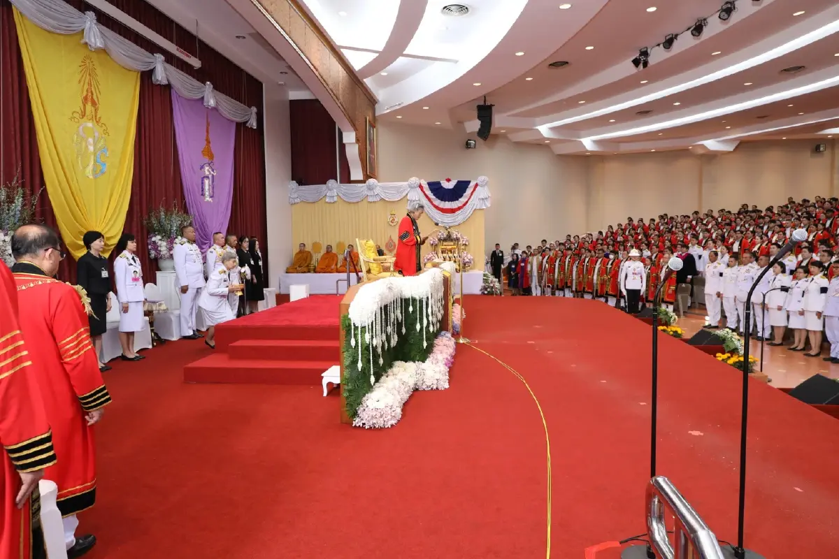 กรมสมเด็จพระเทพฯ เสด็จเชียงราย พระราชทานปริญญาบัตร ม.แม่ฟ้าหลวง