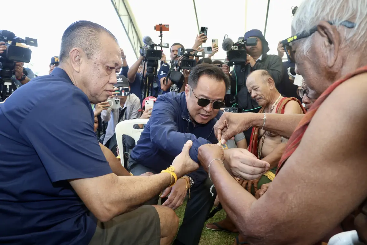 ‘เนวินสไตล์’คิดใหญ่-ทำได้ สานฝัน‘นายกฯหนู-ภท.’สู่เบอร์หนึ่ง