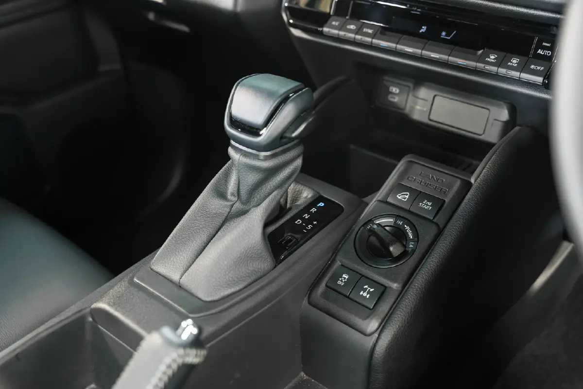 โตโยต้า Land Cruiser FJ ผลิตไทย สู้ศึกรถ Boxy เคาะ 1,269,000 บาท