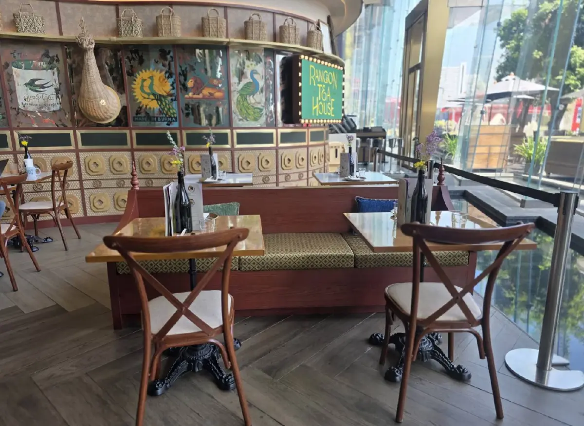 เปิดใจรับอาหารเมียนมา 'Rangoon Tea House' ปักหมุดไอคอนสยาม