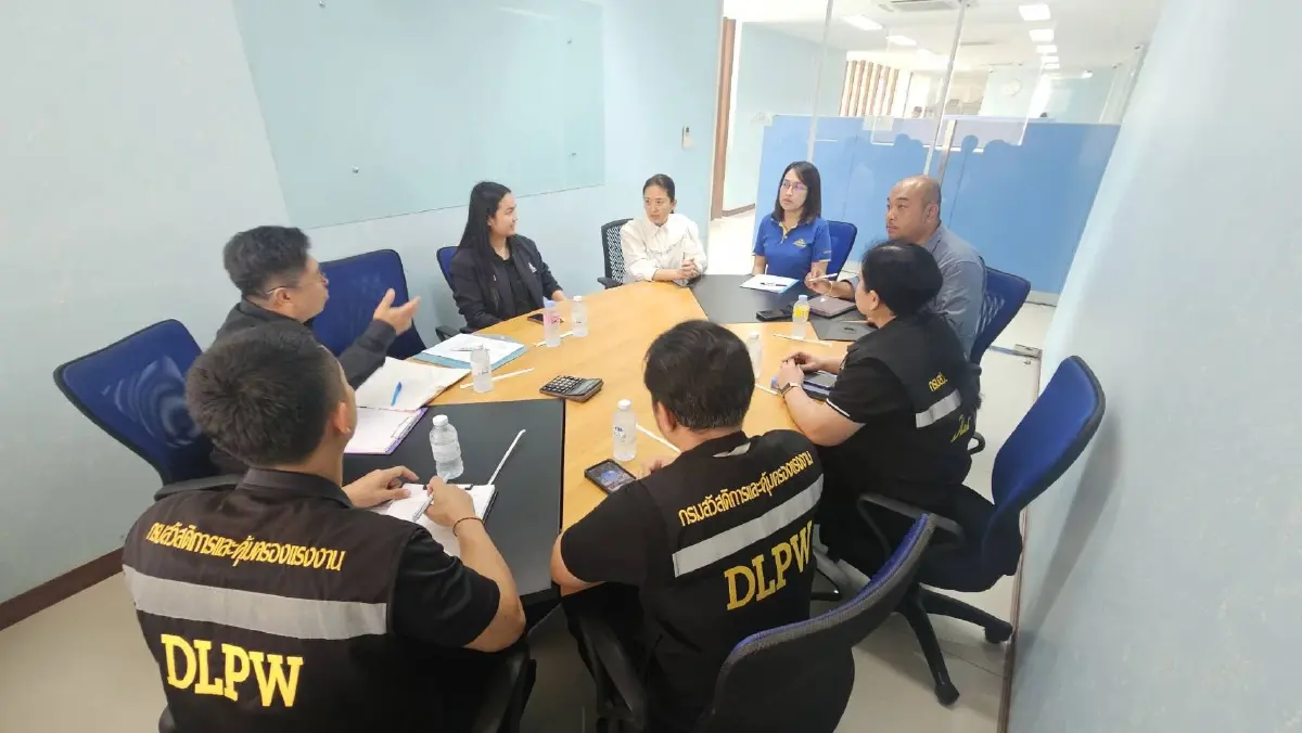 สปส. เร่งช่วย 2 ลูกจ้างจันทบุรี แผ่นเหล็ก 480 กก. เหวี่ยงฟาดเจ็บ