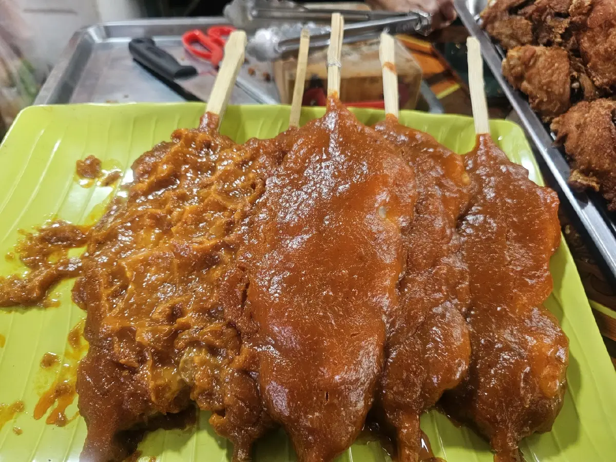 ‘ข้าวหมกไก่ลุงบ่าว’ เครื่องแกงเข้มข้น ซุปไก่จี๊ดจ๊าด