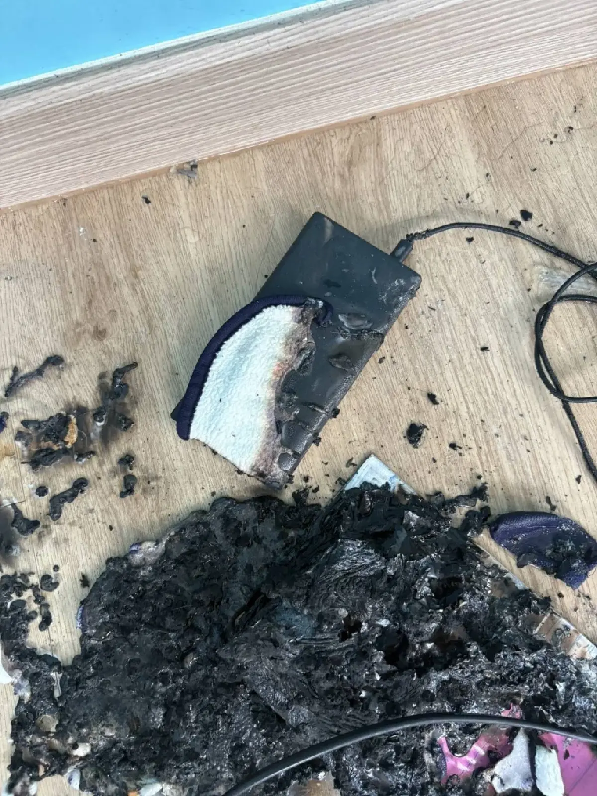 ด่วน พาวเวอร์แบงค์ระเบิด ย่านราษฎร์บูรณะ บาดเจ็บ 1 คน เร่งนำส่งรพ.