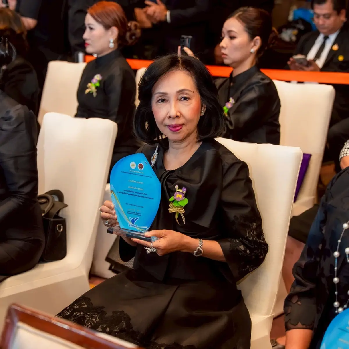 'ศิริพร แดงสุภา' CEO น้ำพริกเผาไทยแม่ประนอม คว้ารางวัลสตรีนักบริหารดีเด่น วันสตรีสากล 2569
