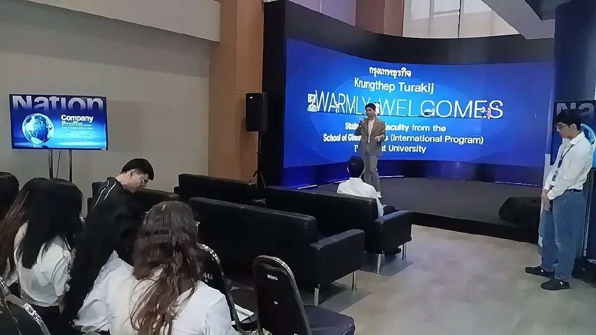 ‘กรุงเทพธุรกิจ’ เปิดบ้านรับ นศ. ‘ธรรมศาสตร์’ ดูงานสื่อ ท่ามกลางระเบียบโลกเปลี่ยน