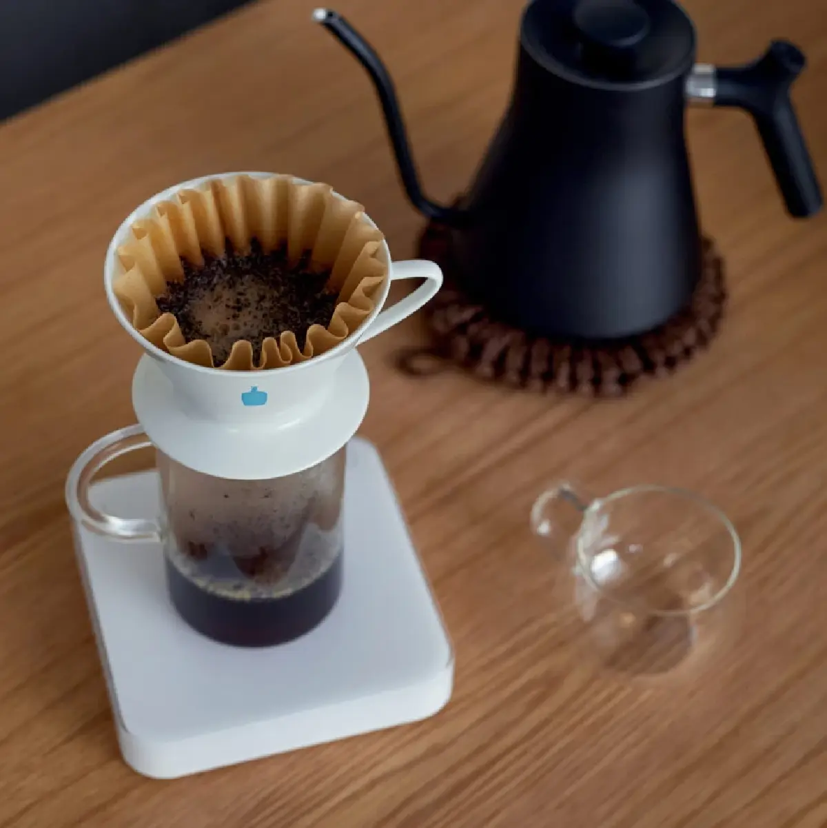 ศึกกาแฟพรีเมี่ยม 'ระอุ' หุ้นใหญ่ 'ลัคอิน' ฮุบ 'บลู บอทเทิ่ล' เขย่าบัลลังก์โลก 'สตาร์บัคส์'