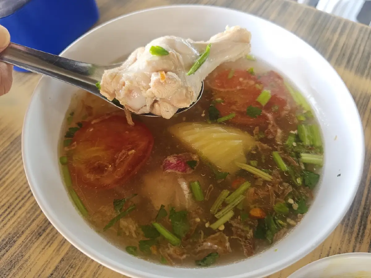 ‘ข้าวหมกไก่ลุงบ่าว’ เครื่องแกงเข้มข้น ซุปไก่จี๊ดจ๊าด