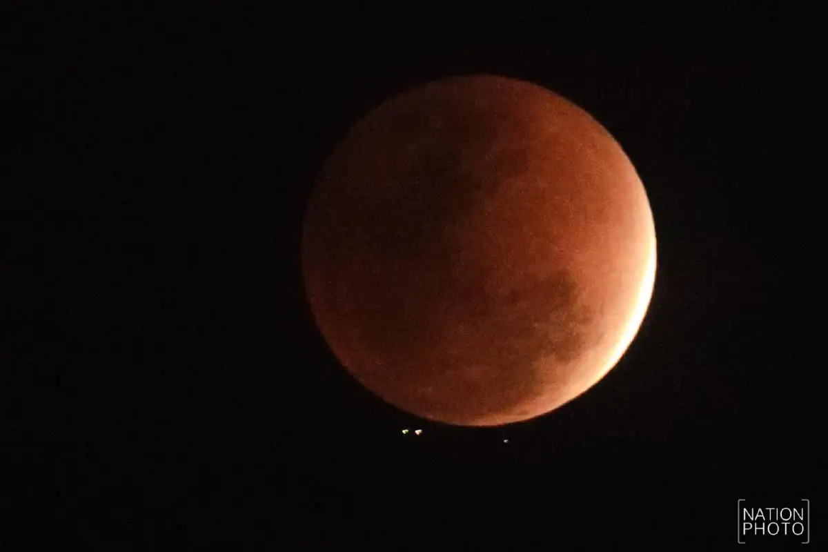 ชมภาพปรากฏการณ์ 'จันทรุปราคาเต็มดวง' วันมาฆบูชา 3 มีนาคม 2569