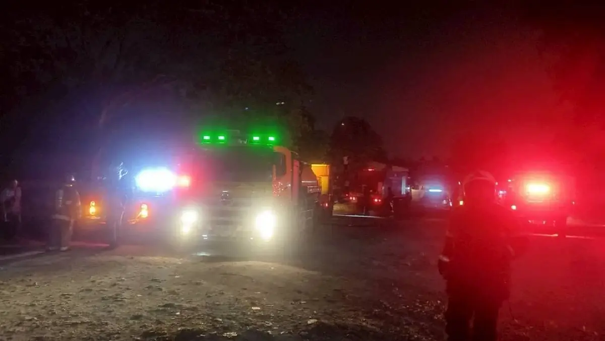 วอดหมดหลัง ไฟไหม้บ้าน ซอยรามคำแหง 39 แยก 1 เจ็บ 2 สำลักควัน-เป็นลม