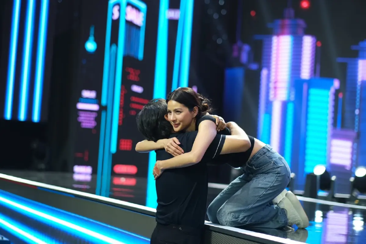 'หนิง ปัทมา' ทุบสถิติ Best Seller of the Year ผงาดเต็งหนึ่งทุกโพล