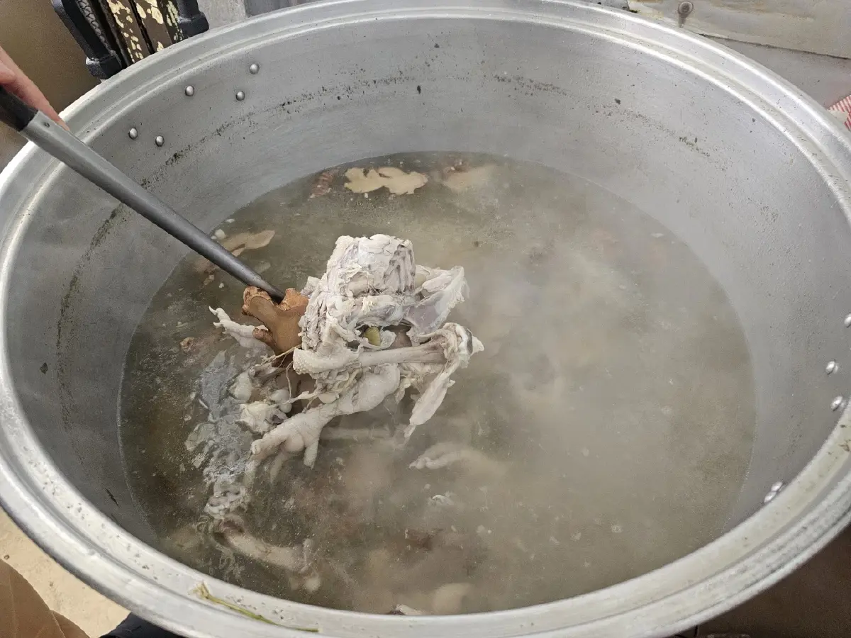 ‘ข้าวมันไก่ตอนลุงเตี้ย’ พัฒนาการ 53  ไก่นุ่ม ข้าวมัน หอมอร่อย