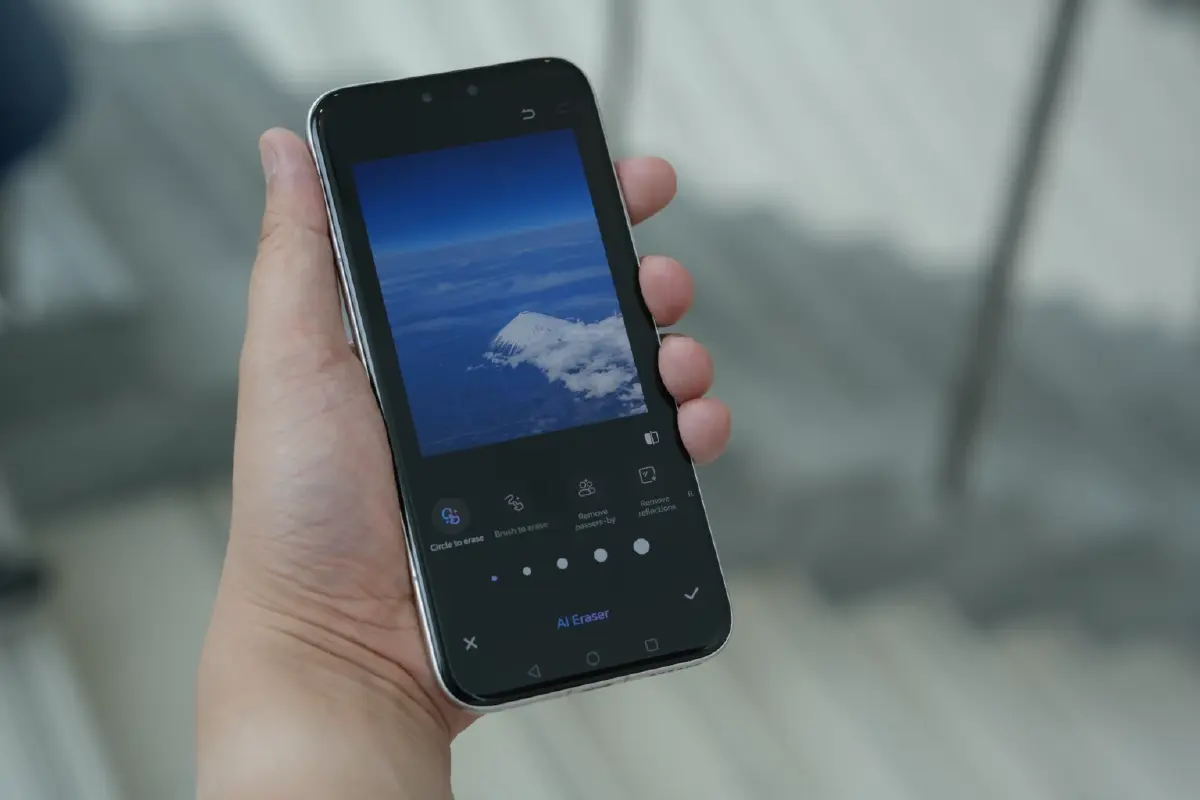 ลุยราชมังฯ ยันฟูจิ! รีวิว 'HONOR Magic8 Pro' สมาร์ตโฟน AI สายถ่ายภาพ