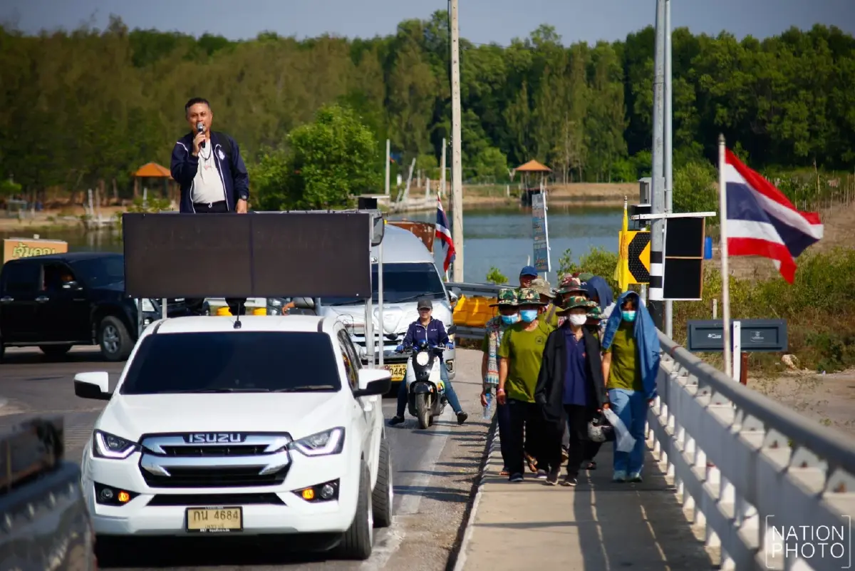 บุกค้าน โรงไฟฟ้า-โรงกลั่นน้ำมัน เพชรบุรี ชี้หายนะนกอพยพ-นาเกลือ