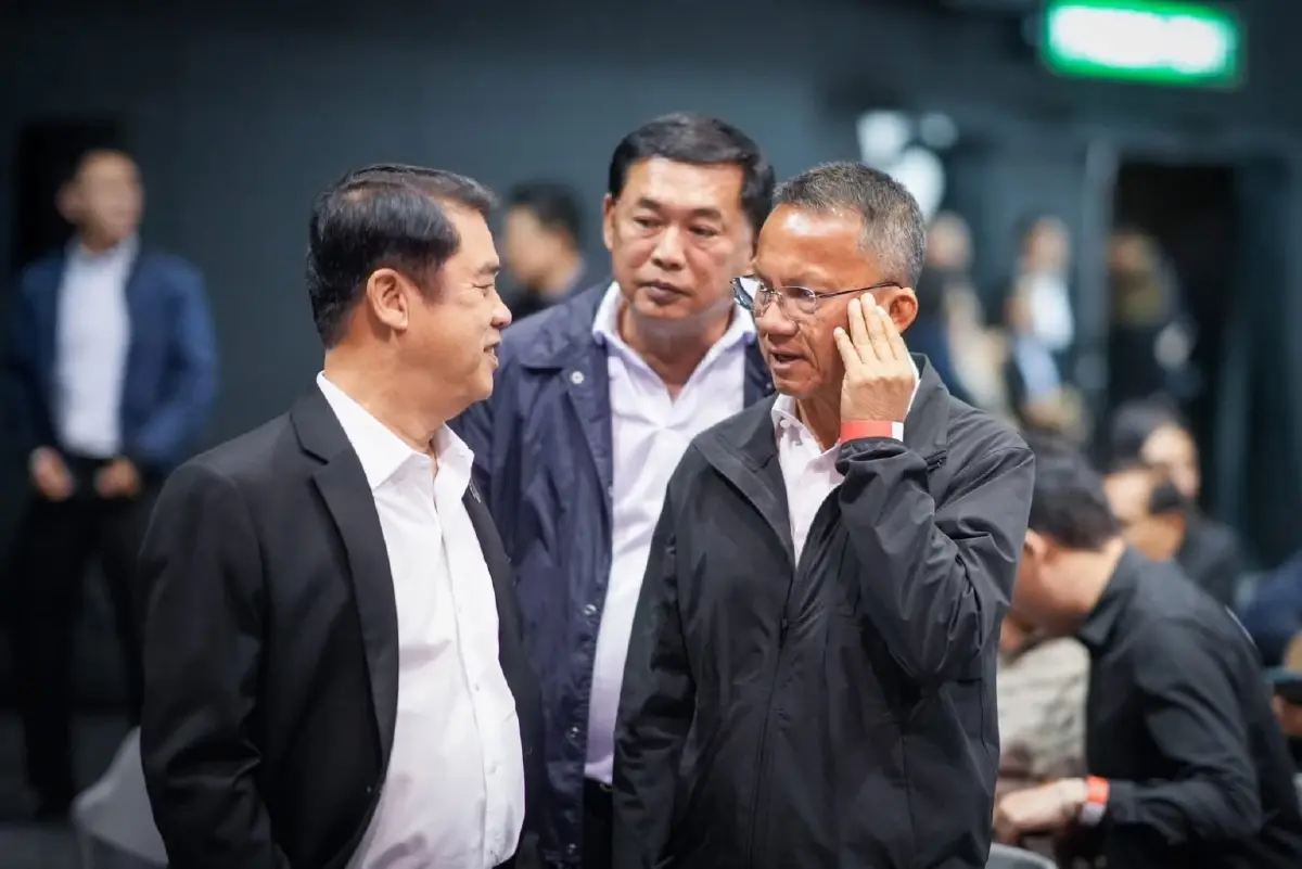 วัดพลัง‘แสงสุริยะ-จันทร์ส่องหล้า’ นายใหญ่กระจายอำนาจ สกัดพรรคแตก