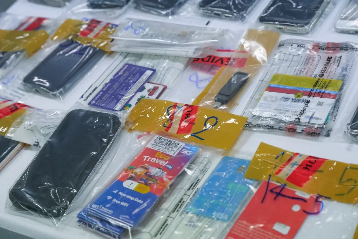 จับ 11 เกาหลีคาบ้านหรูย่านรามอินทรา โทรหลอกโอนเงิน 3 พันล้านวอน