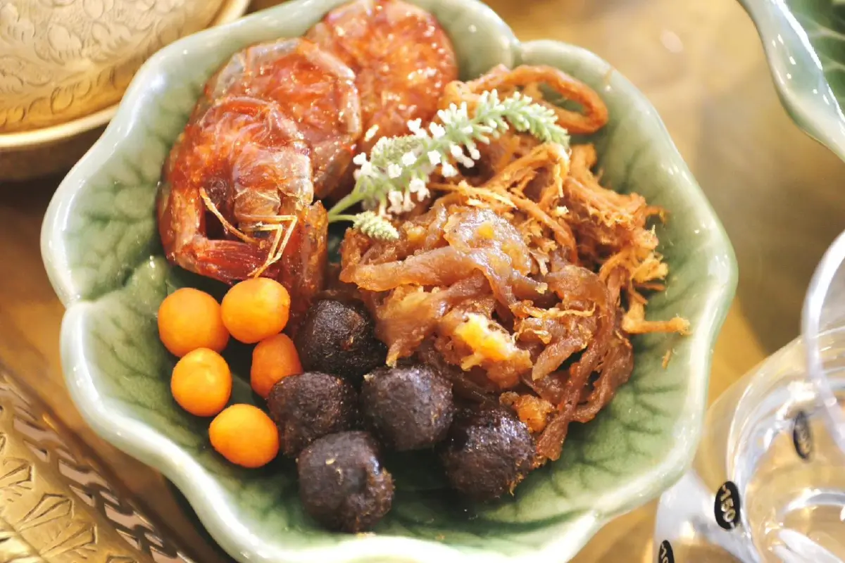 ข้าวแช่น้ำตาลต่ำ! ข้าว กข 43 ในสำรับดับร้อนสายเฮลตี้จากนาราคูซีน