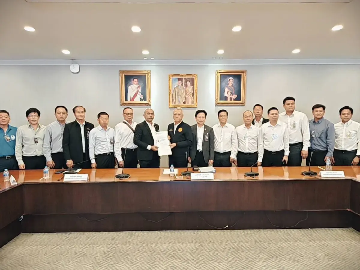 'พิพัฒน์' จ่อดันน้ำมัน B20 ให้เรือประมงแก้ปัญหาขาดน้ำมัน