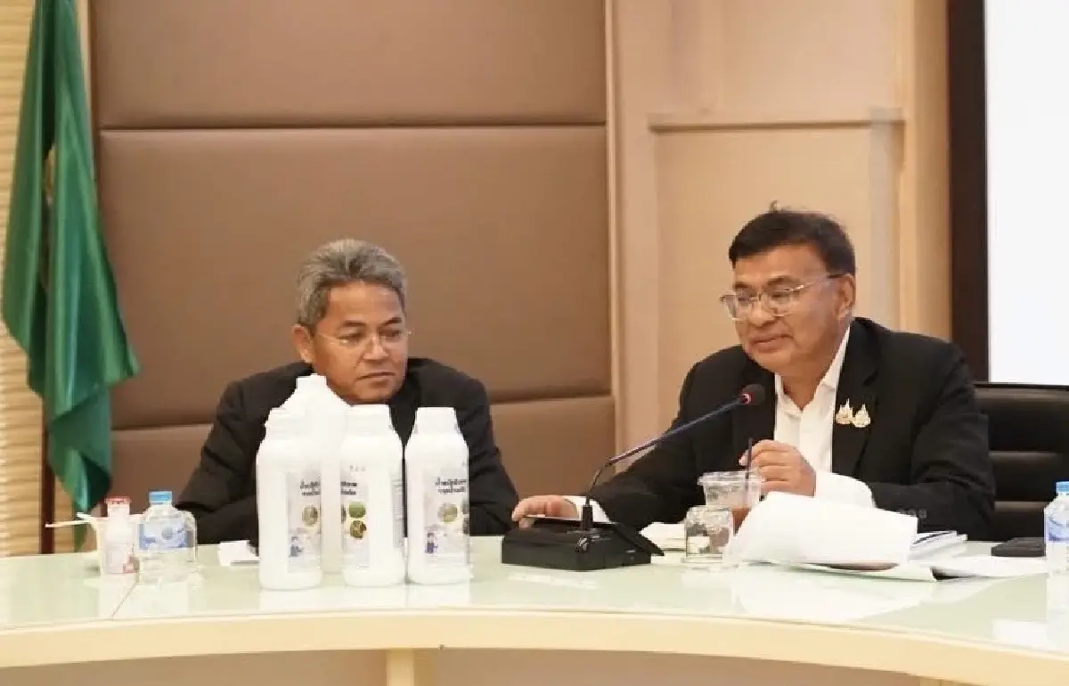 กยท.พัฒนา 'ปุ๋ยอินทรีย์น้ำ' ทดแทนปุ๋ยเคมี เปิดจำหน่าย-รับผลิต ช่วยเกษตรกร