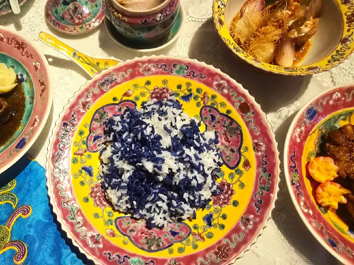 'อาหารเพอรานากัน' สื่อรัก ในความหมายของ เชฟอุ้ม คณพร