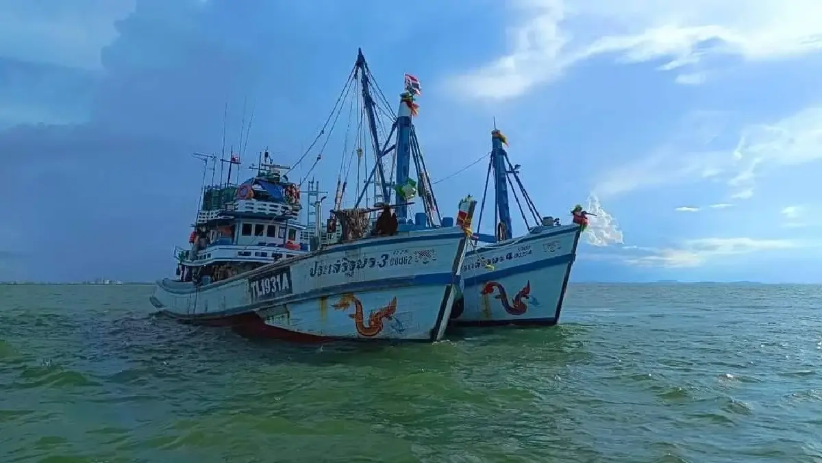 กรมประมงเร่งพิจารณาใบอนุญาตประมงปี 69-70 กว่า 9 พันลำให้ทัน เม.ย. นี้
