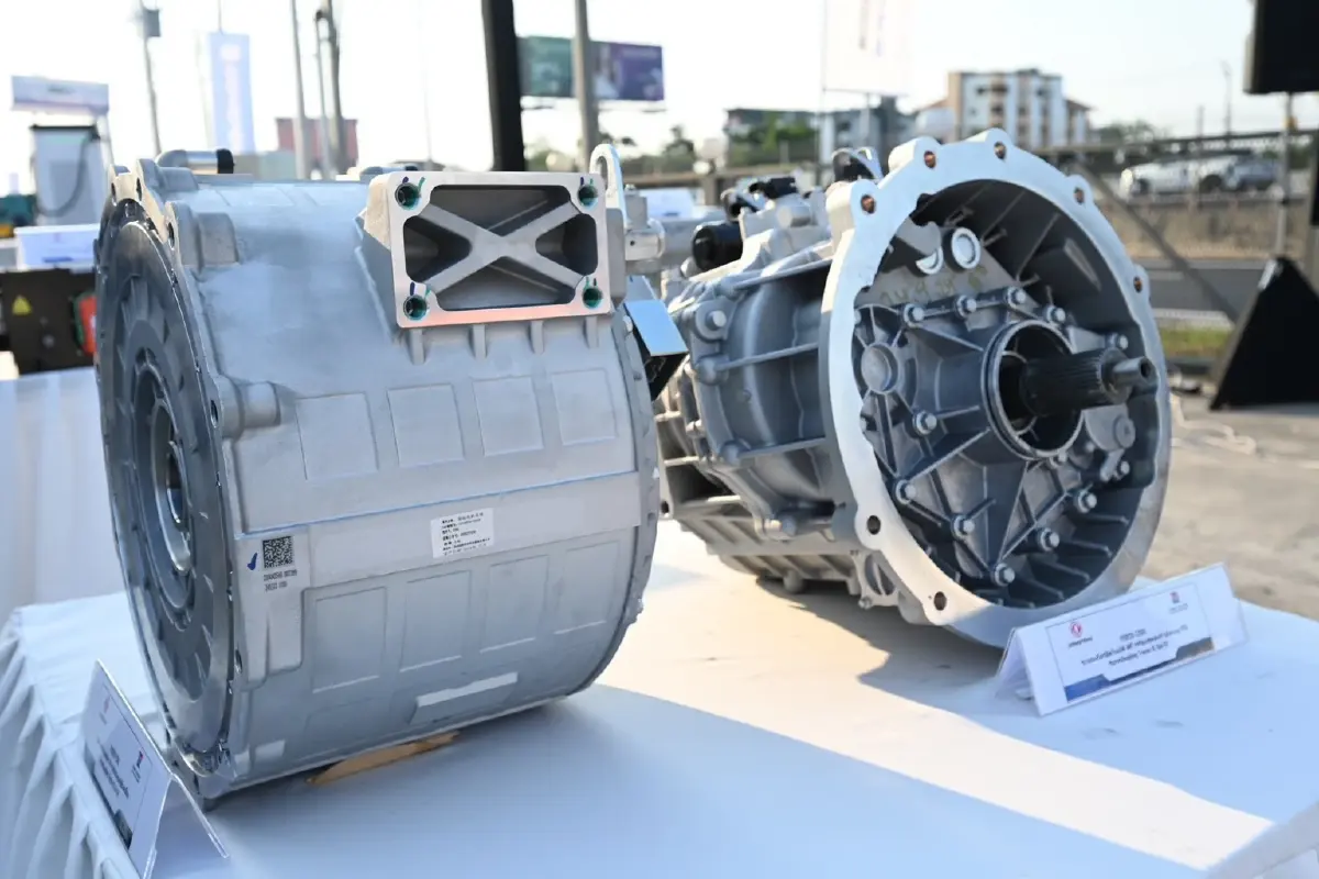 ‘ไชน่า ทรัคส์’ รุกรถบรรทุก อีวี ส่ง ‘ตงเฟิง’ ลุยตลาด 6 ล้อ - หัวลาก