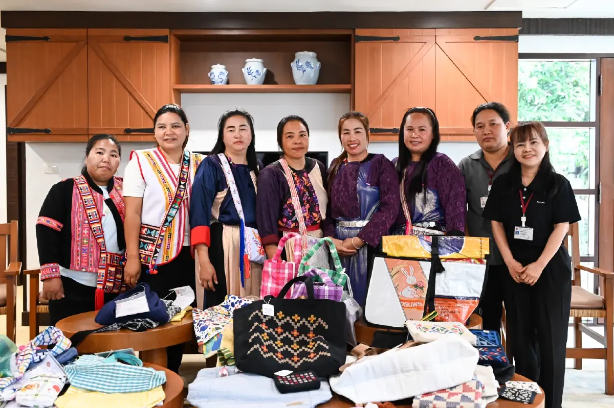 ‘แม่ฟ้าหลวงฯ’ จัดทัพองค์กร เดินหน้าโมเดลเศรษฐกิจยั่งยืน คน - ชุมชน ขับเคลื่อน คาร์บอนเครดิตสู่เน็ตซีโร่