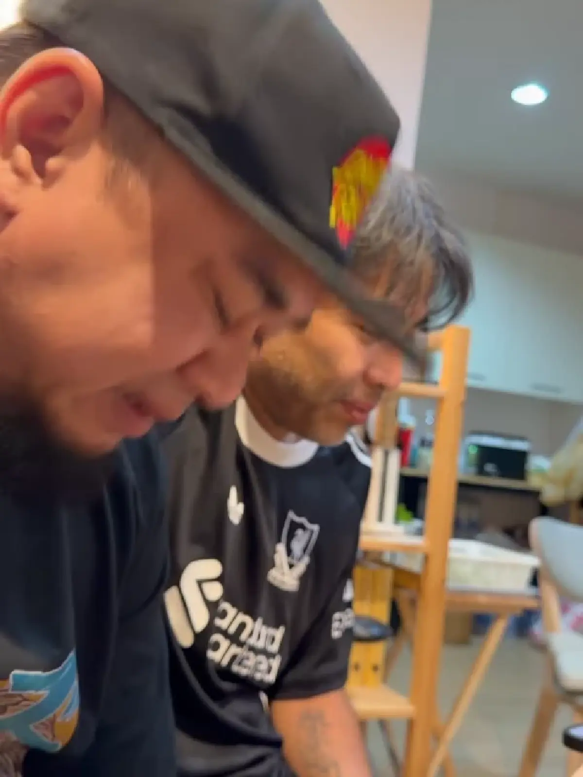 น้ำตาไหล 'แด๊กซ์' คืนรัง BIG ASS ลั่น กูคิดถึงพวกมึง เจอกันคอนเสิร์ตใหญ่