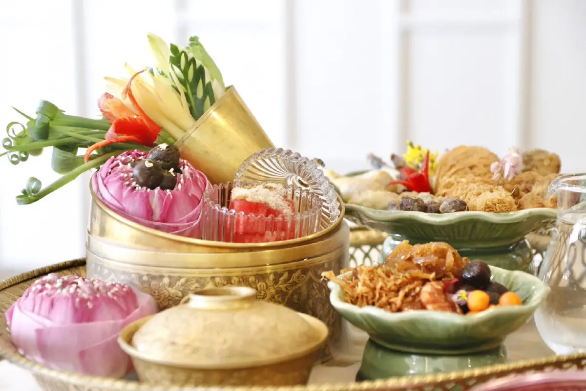 ข้าวแช่น้ำตาลต่ำ! ข้าว กข 43 ในสำรับดับร้อนสายเฮลตี้จากนาราคูซีน