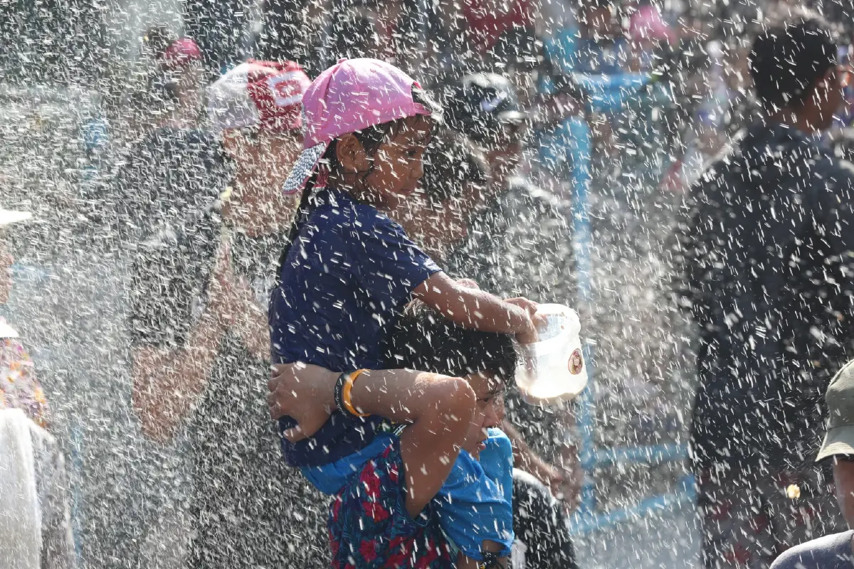 พิกัดเล่นน้ำ 'สงกรานต์พระประแดง 2569' ใครไม่หนำใจ มาไหลกันที่นี่