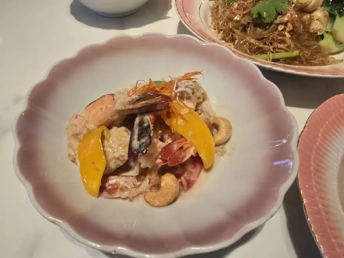 'อาหารเพอรานากัน' สื่อรัก ในความหมายของ เชฟอุ้ม คณพร