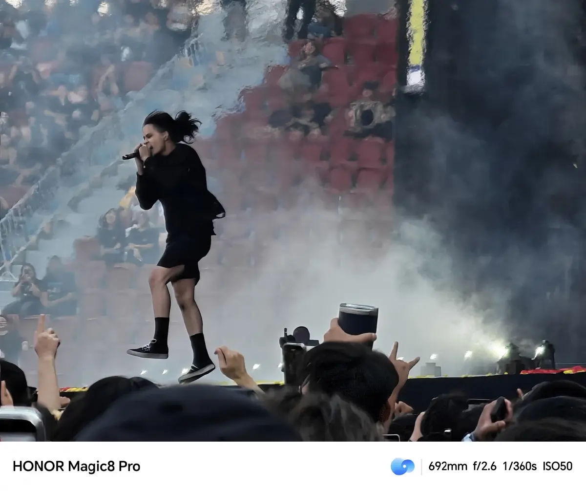 ลุยราชมังฯ ยันฟูจิ! รีวิว 'HONOR Magic8 Pro' สมาร์ตโฟน AI สายถ่ายภาพ