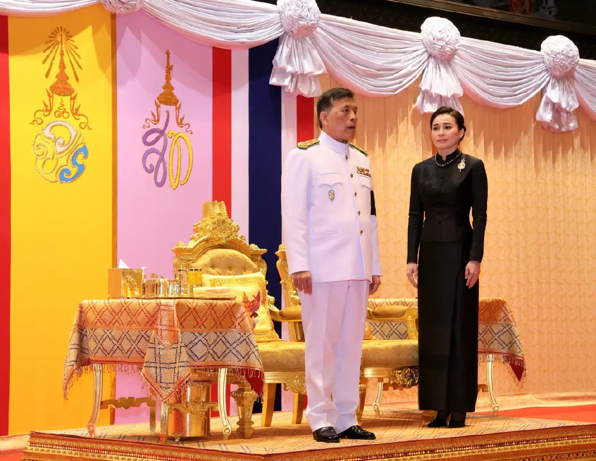 ในหลวง-พระราชินี เสด็จฯ เปิดประชุมรัฐสภา มีพระราชดำรัสยึดความถูกต้อง-ประโยชน์สุขประชาชน