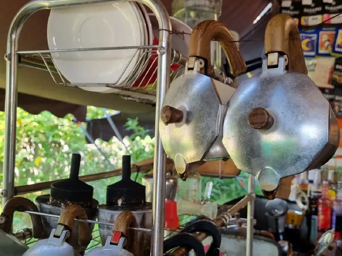 ลำปางสโลว์ไลฟ์ จิบกาแฟอุ่นที่ Hug Cup, Start Up และหม้อก๋า