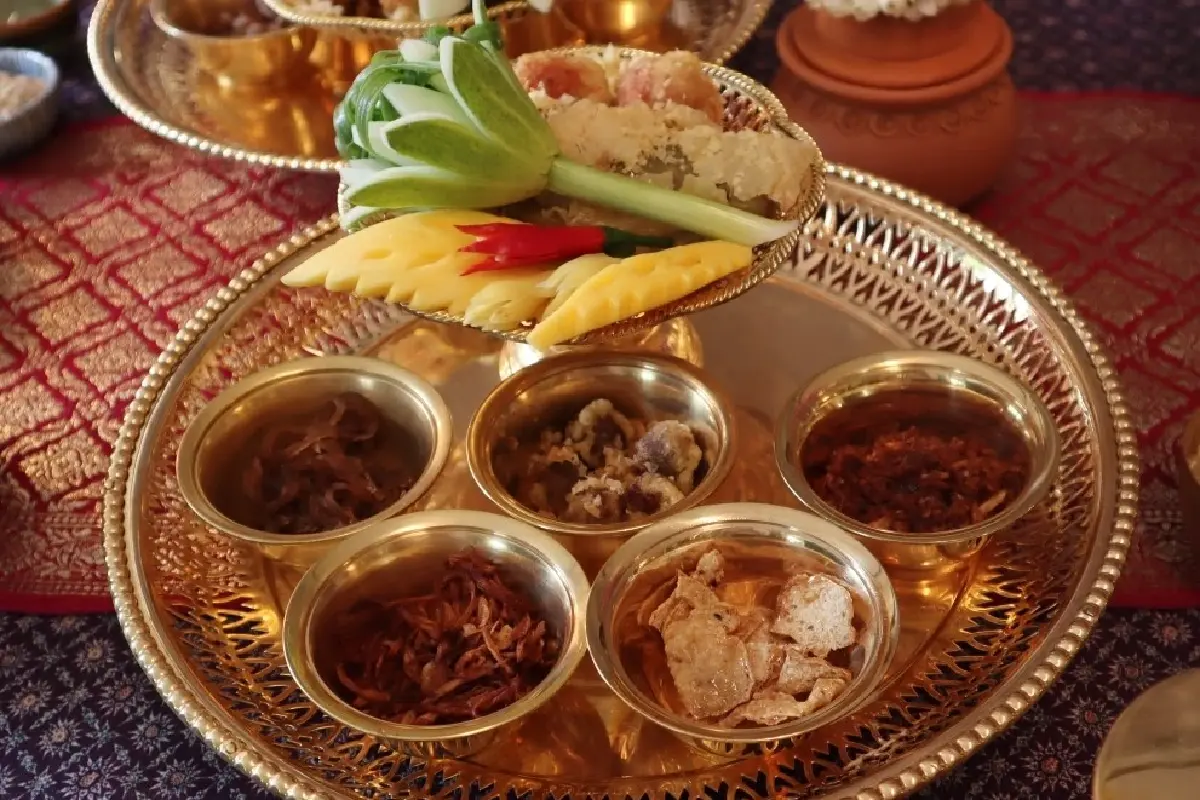 ชิม ‘ข้าวแช่’ บ้านวรรณรัตน์หลาน ‘แม่ศิริบางลำพู’ สูตรดั้งเดิม