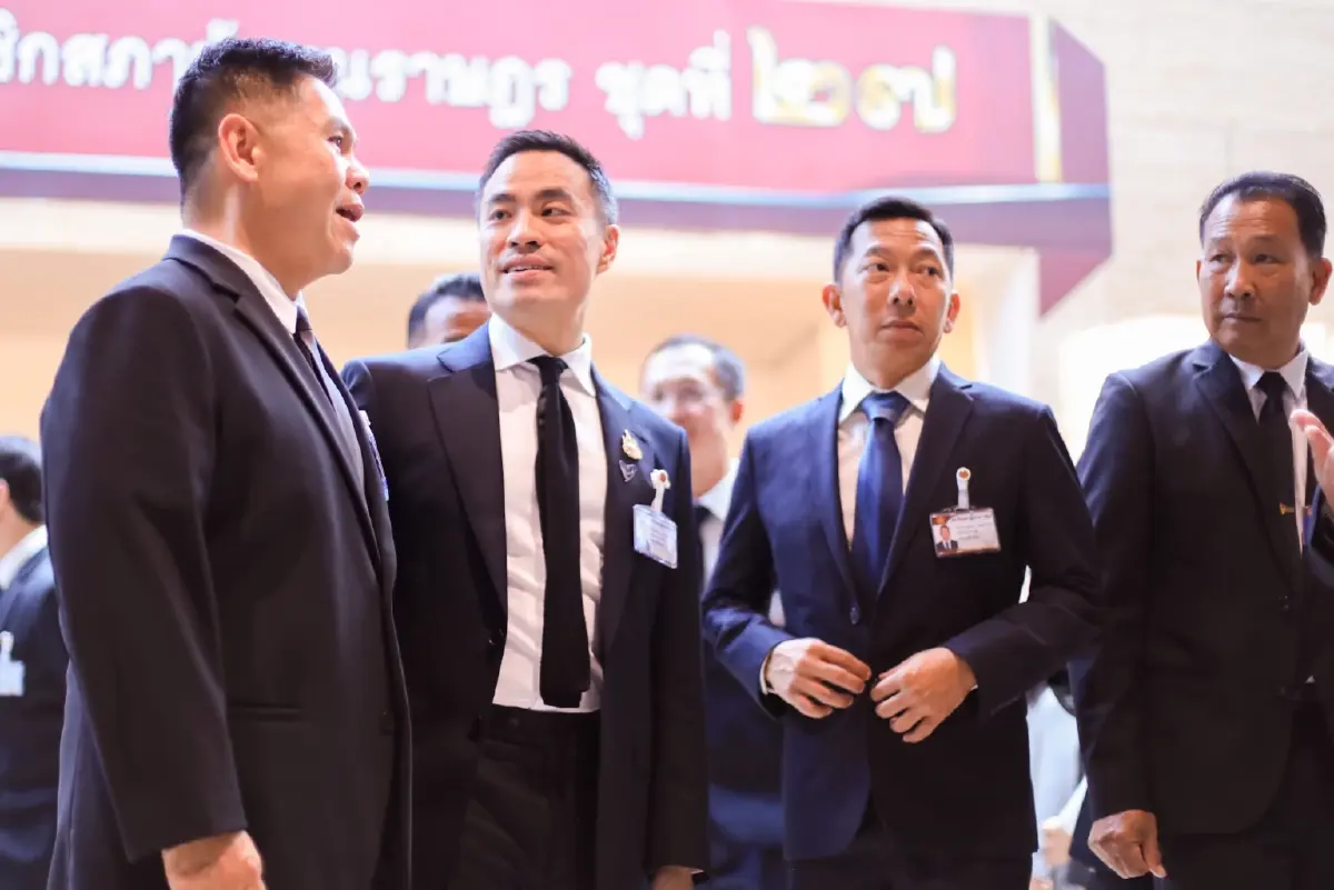 สแกน ‘ร่างกฎหมาย’ ค้างท่อ  เมื่อ 'รัฐสภาสีน้ำเงิน' คุมเกม