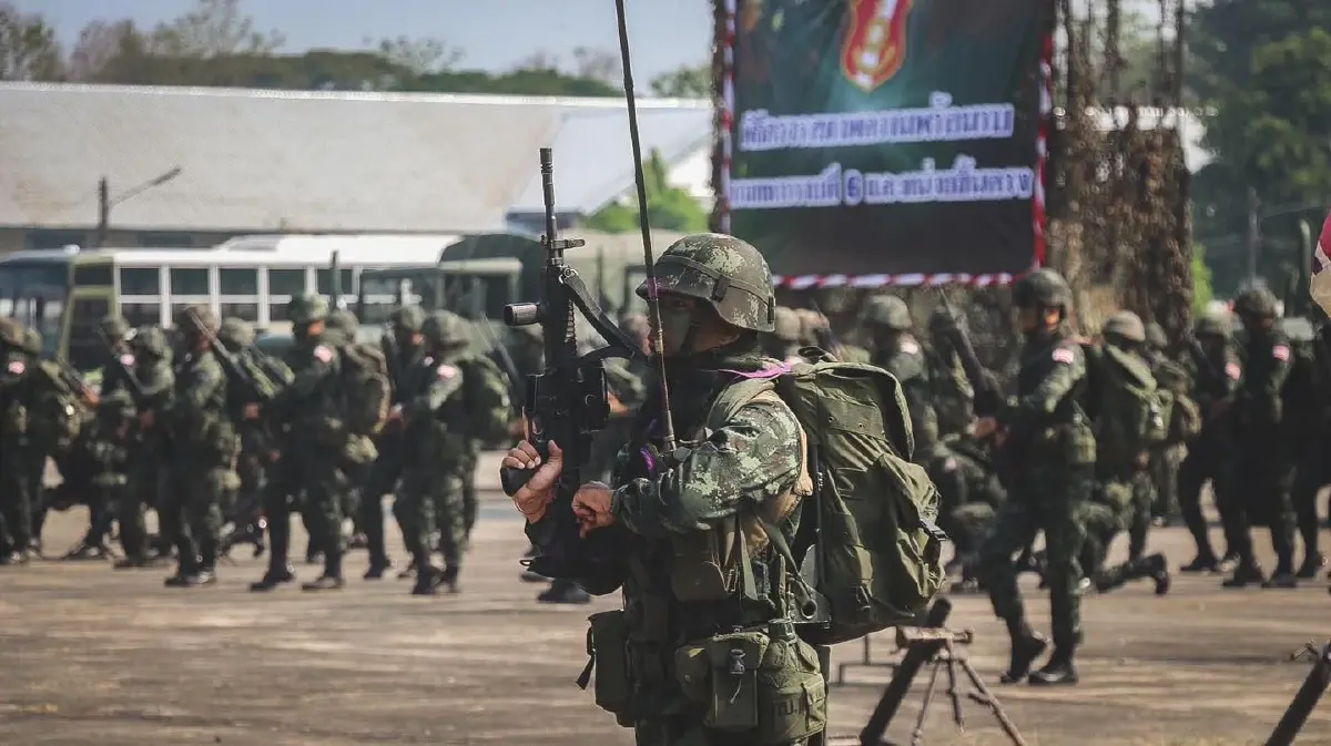 กองทัพภาค 2 เคลื่อนย้ายยุทโธปกรณ์ทางทหาร งดถ่ายภาพเผยแพร่