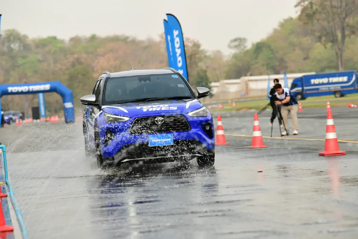 ต.สยาม เสริม โตโย ไทร์- ตัวยาง “บัดเจ็ท” เจาะตลาดยุคเศรษฐกิจฝืด