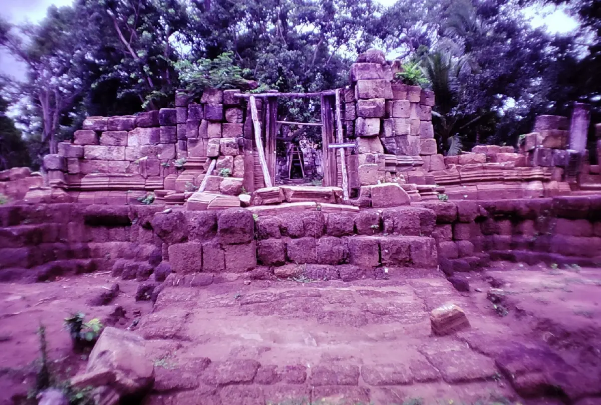 คืนชีพ...สด๊อกก๊อกธม