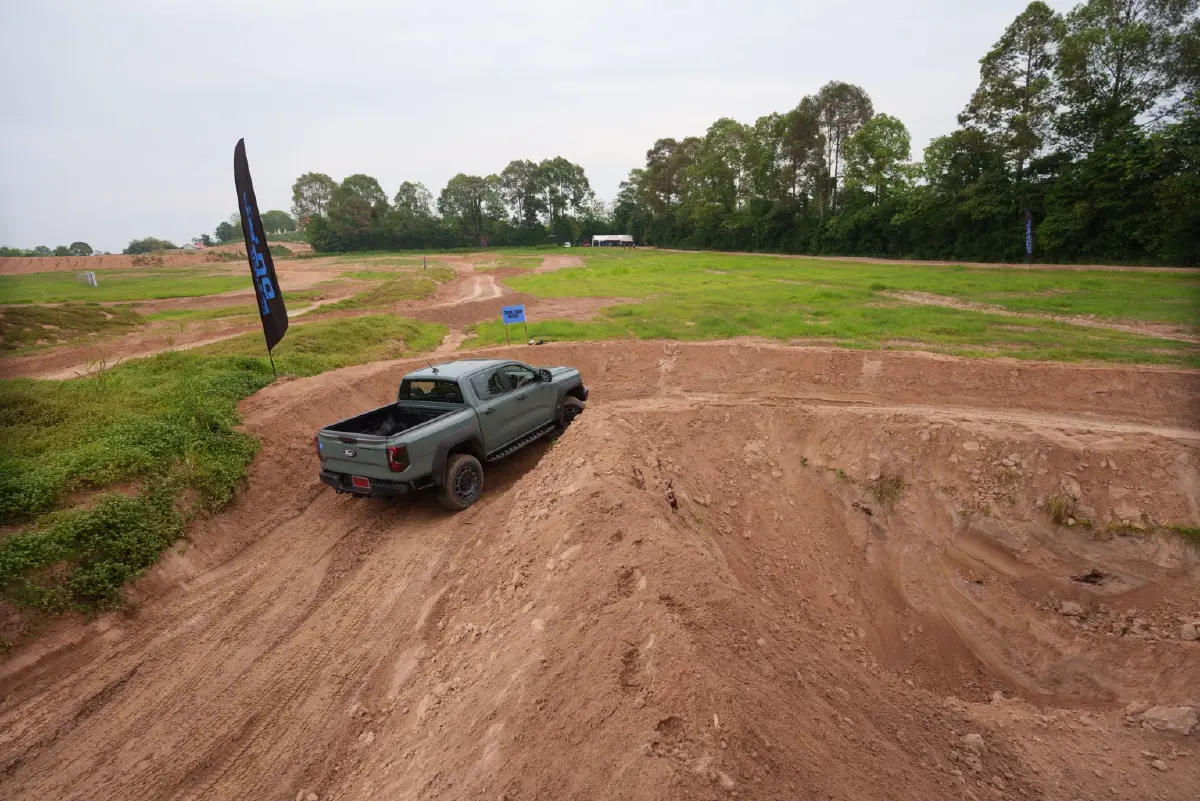 'ฟอร์ด เรนเจอร์ ซูเปอร์ ดิวตี้' ลุยฉลุย ออฟโรด เรื่องง่ายๆ