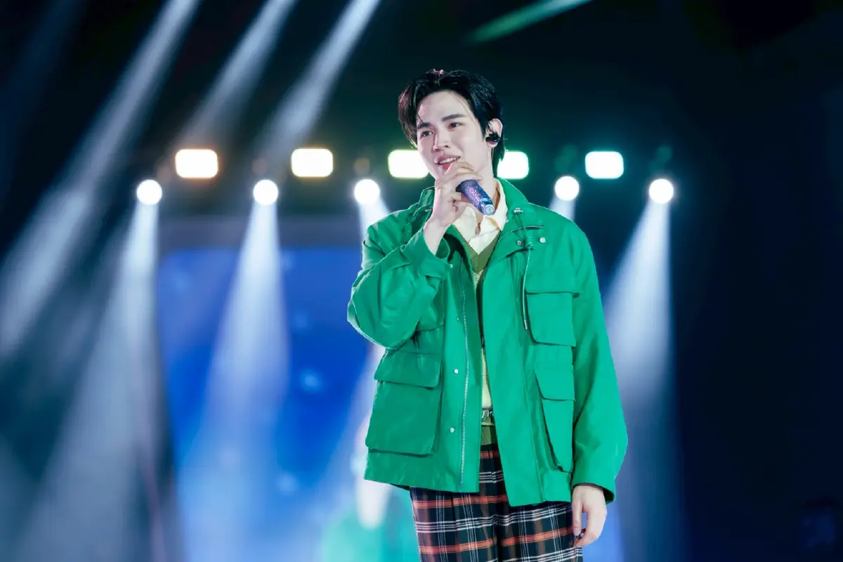 'เตนิว' พา 'โพก้าซัง' ขึ้นคอนสุดอบอุ่น ใน 'POLCA FAM MEETING' คว้าที่ 1 เทรนด์ x ไทย