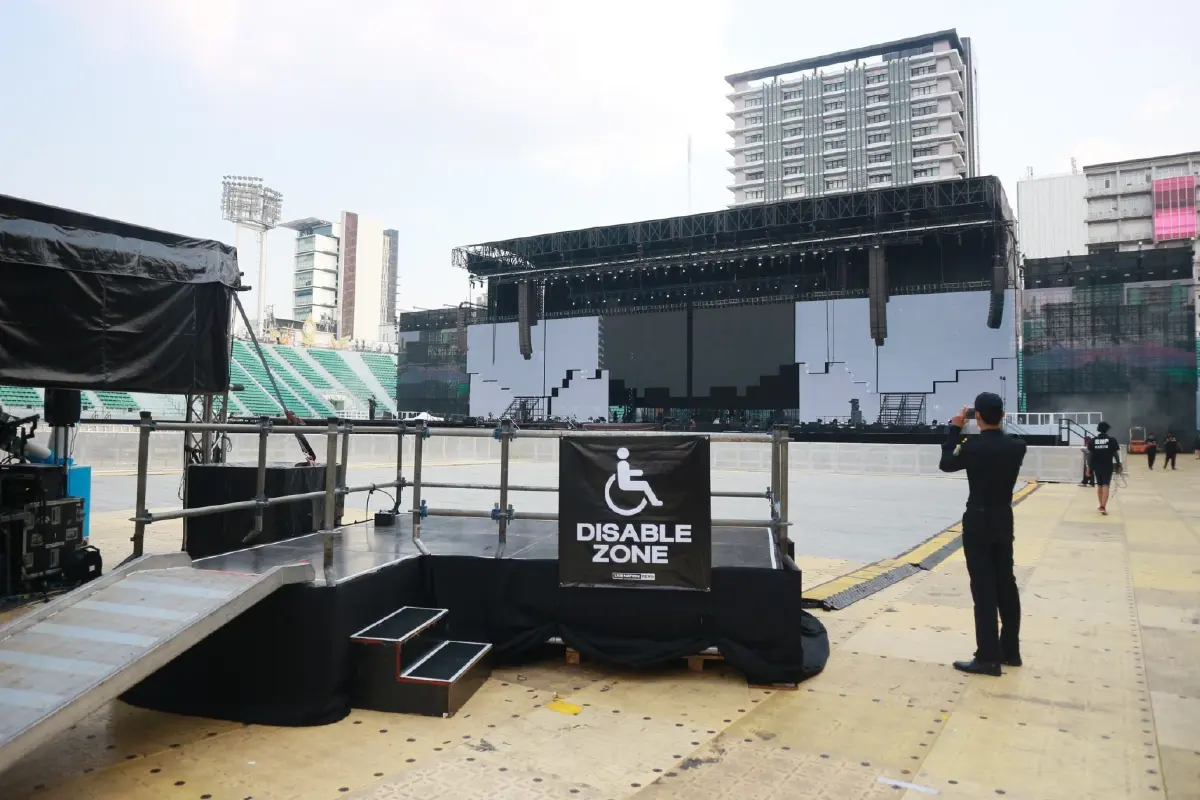 วันนี้มีคอนเสิร์ต 'SEVENTEEN' กะรัตไทย ไปคอน สนามศุภฯ เช็กเส้นทาง