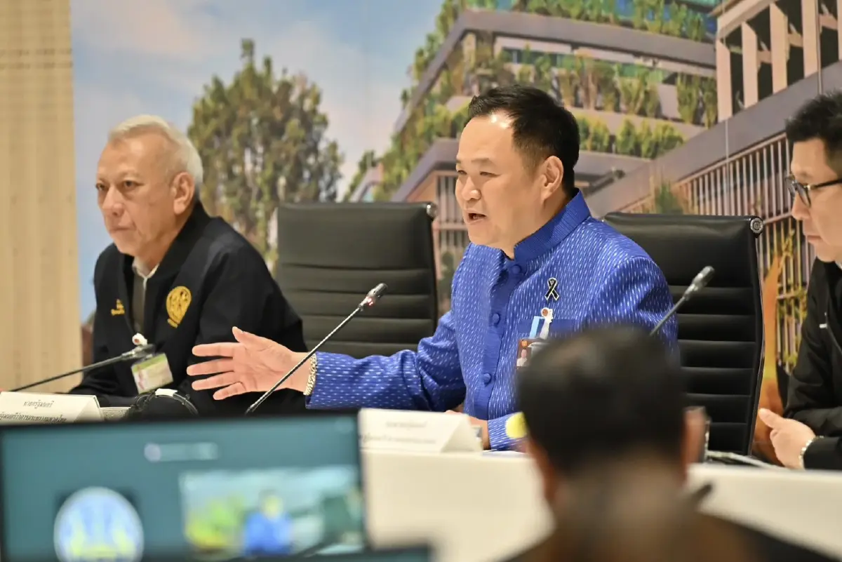 ไทยไม่ขาดแคลน! นายกฯถก ศบก.จ่อเคาะมาตรการพลังงาน คุมราคาน้ำมัน