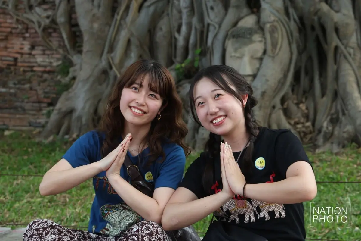 ป้าอยุธยา บุกวัดมหาธาตุ ประกาศศักดา เศียรพระในรากไม้ ของแท้ต้องไทย