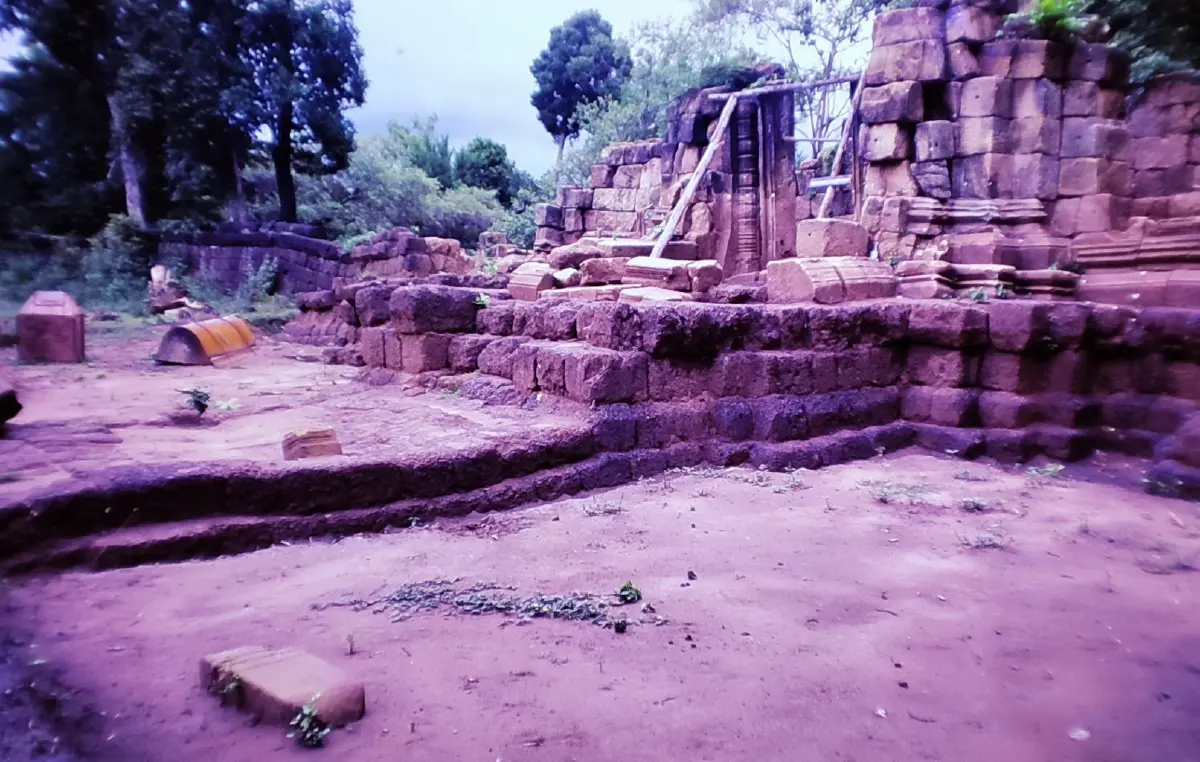 คืนชีพ...สด๊อกก๊อกธม